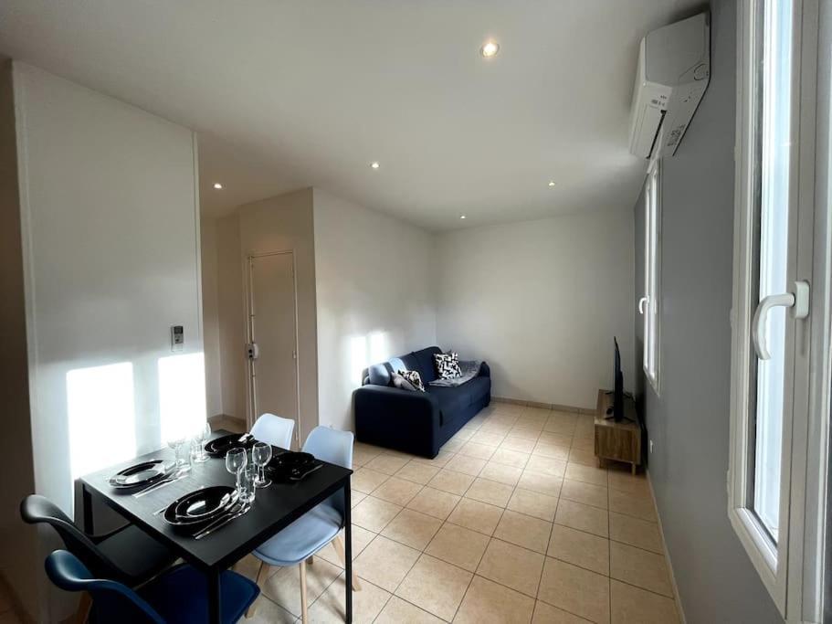 T2 Pour 3 Personnes * Marseille