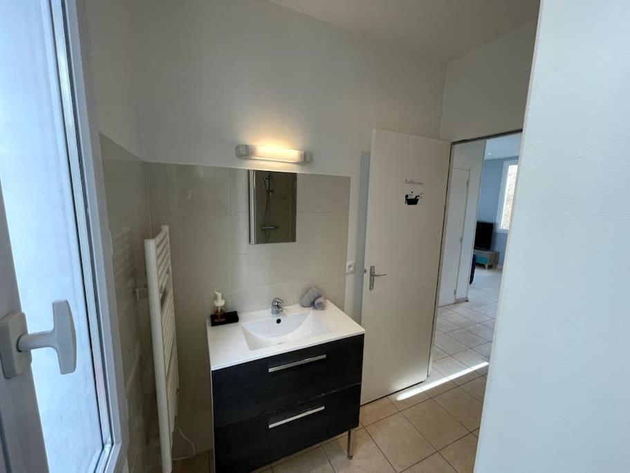 T2 Pour 3 Personnes * Marseille