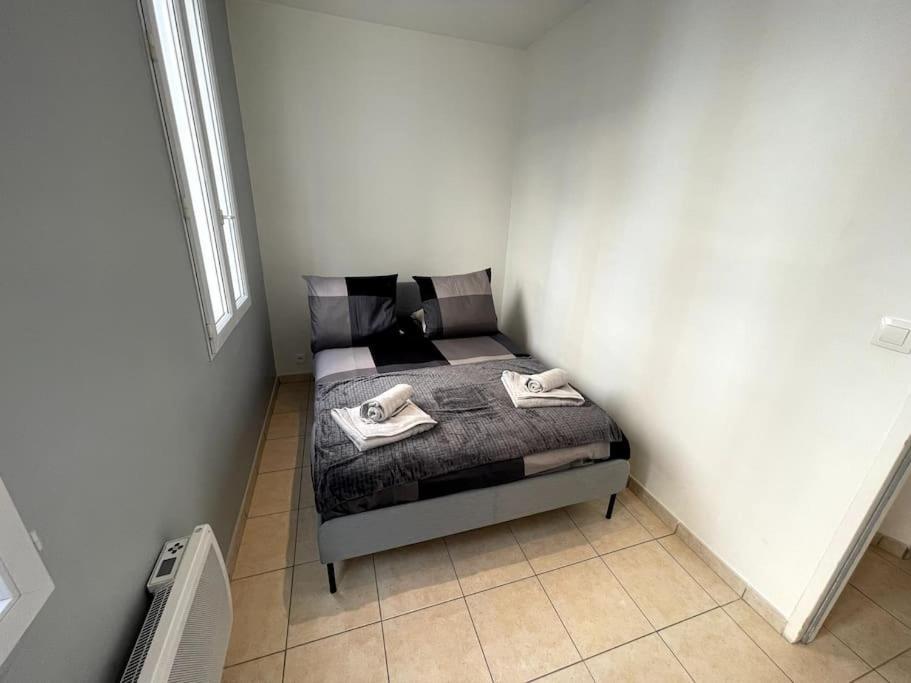 T2 Pour 3 Personnes * Marseille